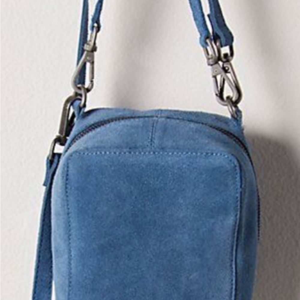 Gorgeous, Free People Out of the Box crossbody ❤️NWOT - Picture 4 of 4